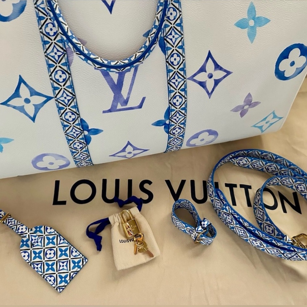 LV By The Pool Blue Tile Keepall Bandouliere 50 Travel Bag New - Picture 3 of 6
